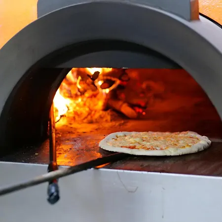 Miramare Boutique 4*