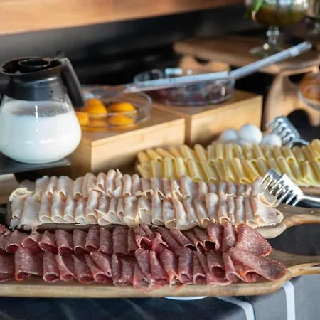 Miramare Boutique 4* Vlorë